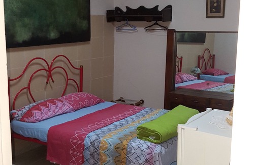 Camaguey House | Casa Delfín y Elena