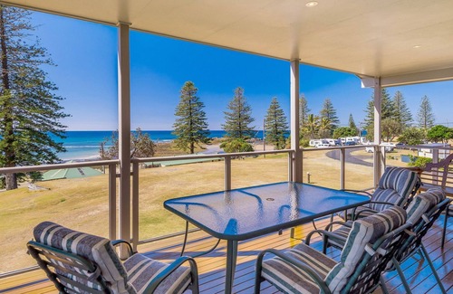 Brooms Head House | Casa della vista - Beach Front Location