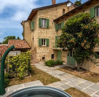 Ottiglio House | Casa delle maestre di Ottiglio