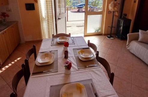 Raccuja House | Casa delle Tholos