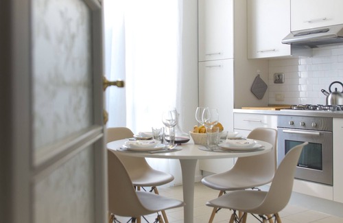 Prato House | CASA DEMI 'in the heart of Prato and 20 minutes from the center of Florence