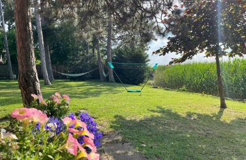 Siofok-Sosto Apartment | Casa di Bianca - közvetlen vízparti nyaraló