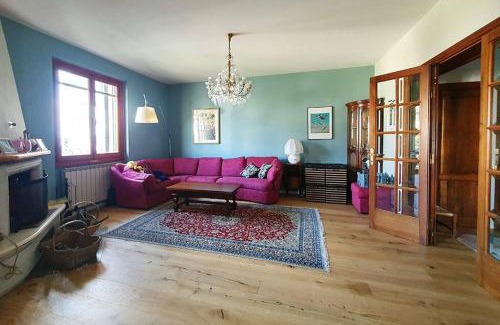 Montegonzi House | Casa di Laura in Chianti - large & charming house (host 7 people)