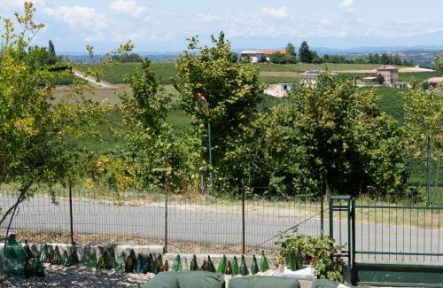 Costigliole d'Asti Villa | Casa di Mia Zia Bed & Wine - Villa Uve