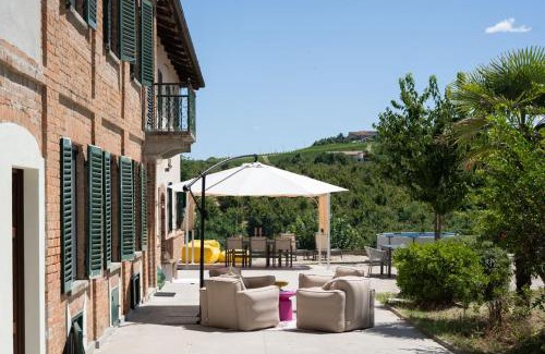 Costigliole d'Asti Villa | Casa di Mia Zia Bed & Wine - Villa Uve