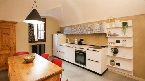Aosta Apartment | Casa di Sant'Anselmo Aosta - La Corte