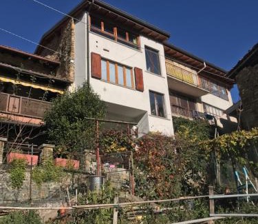 Foresto Sparso House | Casa di sassi