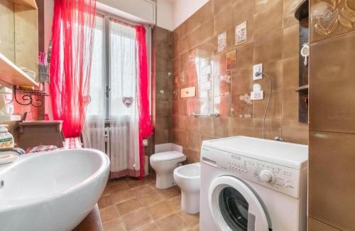 Pesaro Apartment | CASA DIPLI luminoso appartamento tra il mare e la città