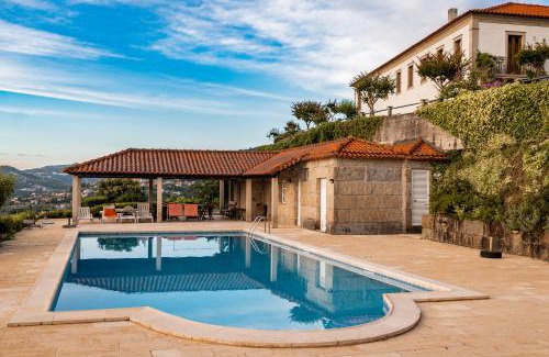 Castelo de Paiva House | Casa do Amial