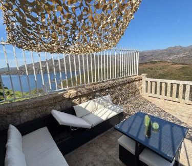 Montalegre House | Casa do Beija