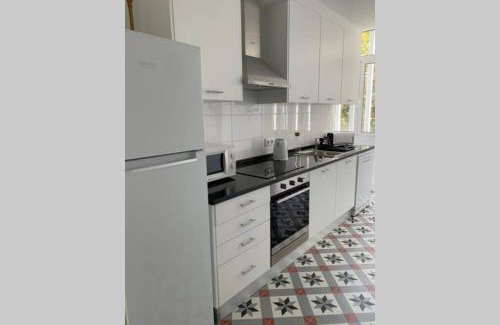 Principe Real Apartment | Casa do Largo Sardinha - Very central apartment with AC