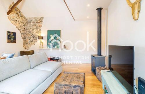 Linho Apartment | Casa do Linhó By Nook