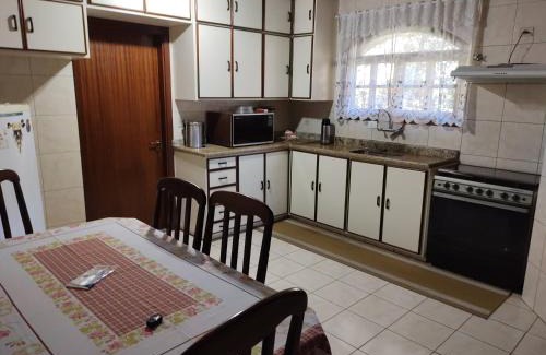 Vila Loli House | Casa do Nonno na Montanha