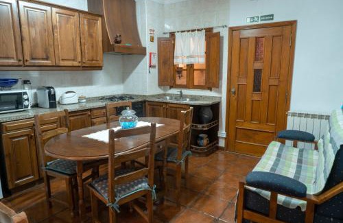 Campo de Gerez House | Casa do Palheiro