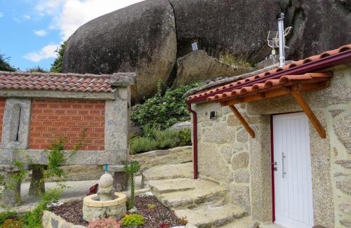 Carralcova House | Casa do Penedo