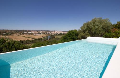 Silves Villa | Casa do Planalto by Patio 25