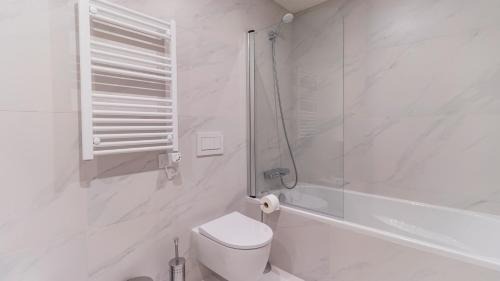 Mafamude Apartment | Casa do Sol by LovelyStay