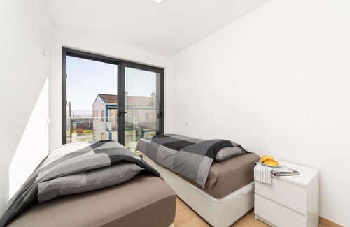 Salir do Porto Villa | Casa do Sol - By SCH