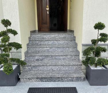 Madonna di Tirano Apartment | Casa Dolce Casa