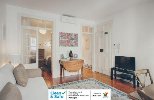 Santos House | Casa Dos Azulejos - Lapa