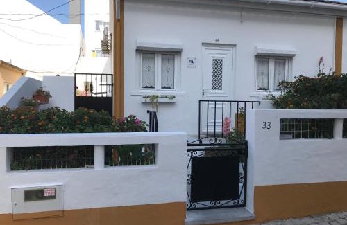 Caldas da Rainha - Santo Onofre e Serra do Bouro House | Casa dos Capinha