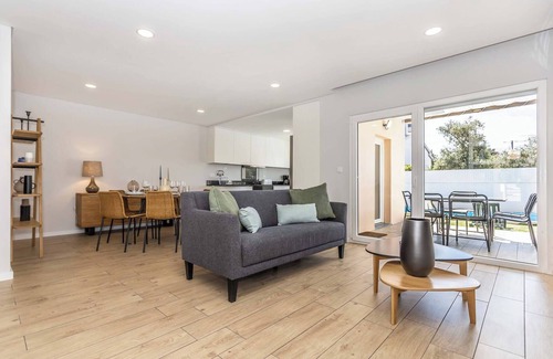 Vila Nogueira de Azeitao Ski Chalet | Casa dos Pais