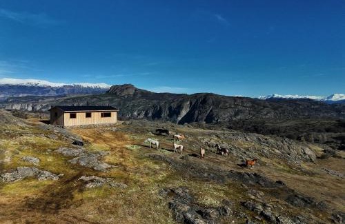 Rio Ibanez Ski Chalet | Casa El Puesto Patagonia