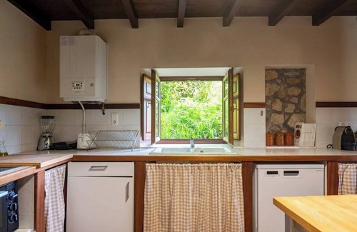 Guemes Ski Chalet | Casa El Roble Guemes