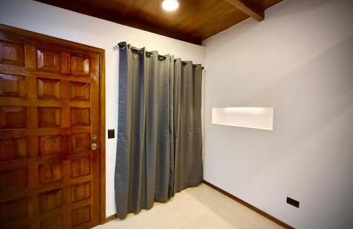 Tumbaco House | Casa Elalu