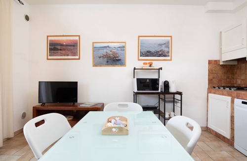 La Maddalena Apartment | Casa Elicriso a La Maddalena by Wonderful Italy