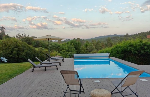Villaviciosa House | Casa Eloy: Spacious rural house with heated pool, 8 min from Merón Beach