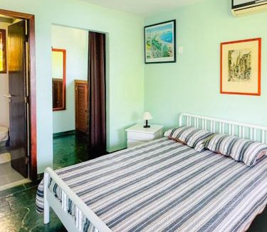 Praia Vermelha Apartment | Casa em Angra dos Reis, Praia Vermelha.