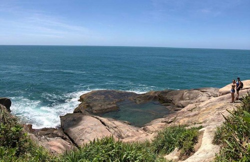 Zimbros House | Casa em Bombinhas com piscina