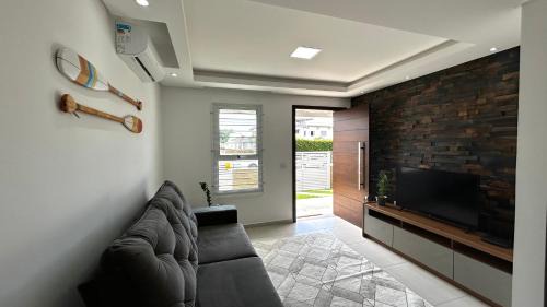Daniela 2 House | Casa em Floripa - 200m da praia