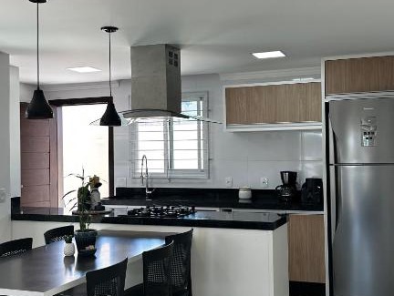 Daniela 2 House | Casa em Floripa - 200m da praia