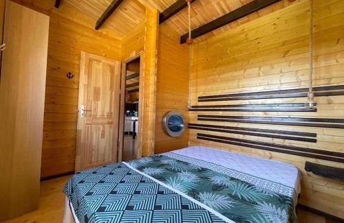 Peniche de Cima House | Casa em madeira com jardim privado