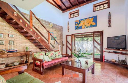 Horto House | Casa em Ubatuba com área gourmet e acesso a rio