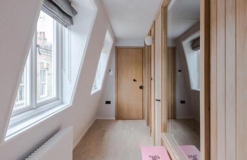 Soho Apartment | Casa Emilio - Soho - by Frankie Says