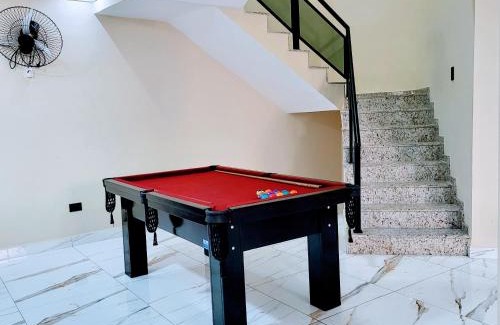 Caicara House | Casa Encantadora com opcao de piscina aquecida, lazer completo e do lado da praia