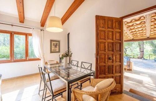 Escorca House | Casa encantadora en Cala Tuent