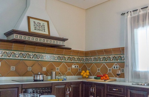 Cabo Roche Villa | Casa Encinar. Rustic-style beach house. Beach 500m
