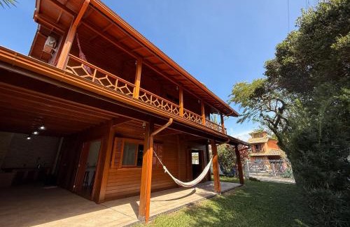Guarda do Embau House | Casa espaçosa na Guarda do Embaú