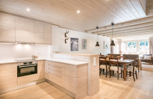 Baqueira Ski Chalet | Casa Eth Mur for 10p, at the foot of the slopes in Baqueira 1500 Val de Ruda