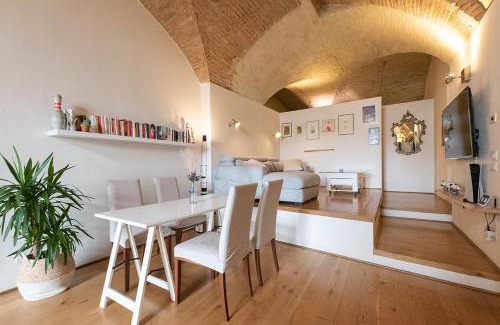 Old Town Apartment | Casa Etrusca - Con Giardino e Vista - ItalyWeGo
