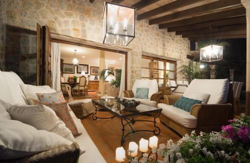 Mancor de la Vall Ski Chalet | Casa Eva