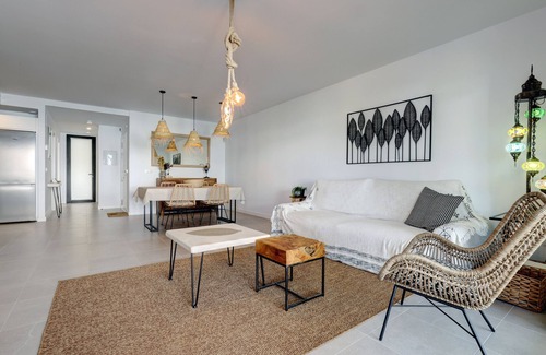 Casares Apartment | Casa Eva-Rosy with Mountain View, Shared Pool & Wi-Fi