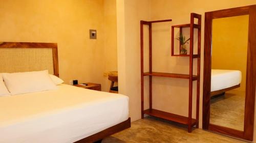Los Tamarindos Apartment | Casa Eve Room 1