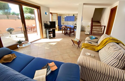 Putzu Idu House | Casa Fabiola - Large Seaside House for Families and Groups near Putzu Idu Beach
