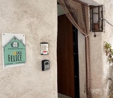 Pollena Trocchia Apartment | Casa Felice