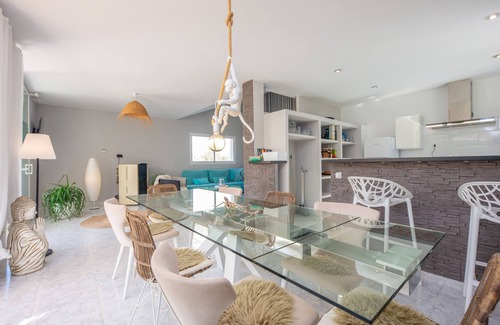 Provensals Villa | CASA FELIZ - Stunning villa with private pool and Free Wifi